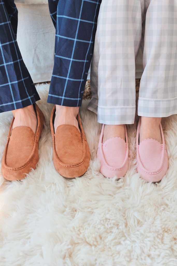 BEST SLIPPERS FOR FOOT PAIN