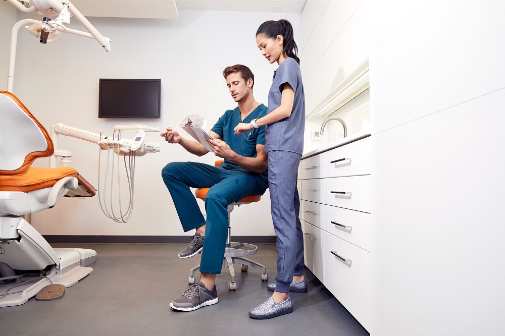 How to Wear Slip On Shoes