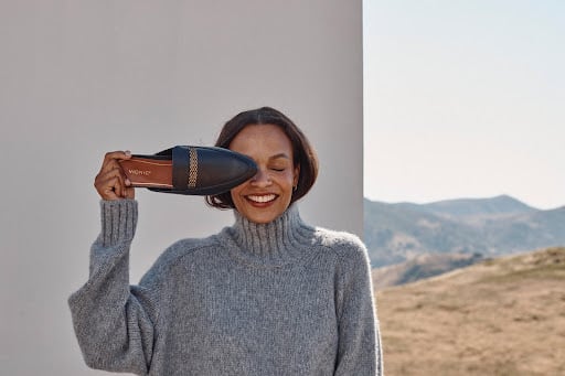 How To Widen Shoes: 4 Effective Methods and Techniques