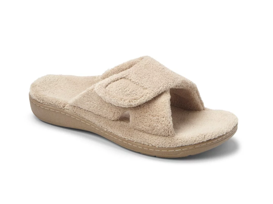 BEST SLIPPERS FOR ARCH SUPPORT