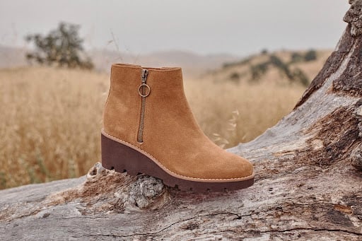 The Role of the Boot Shaft: Understanding its Impact on Style and Function