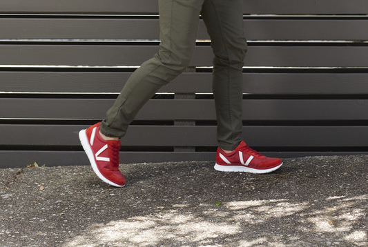 5 Best Walking Shoes for Men