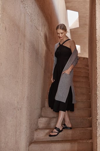 6 Types of Shoes to Wear with a Maxi Dress