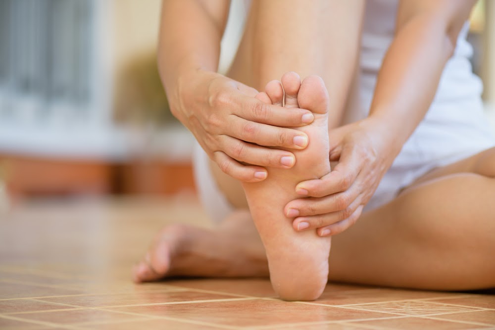 HOW TO RELIEVE SORE FEET AFTER WORK