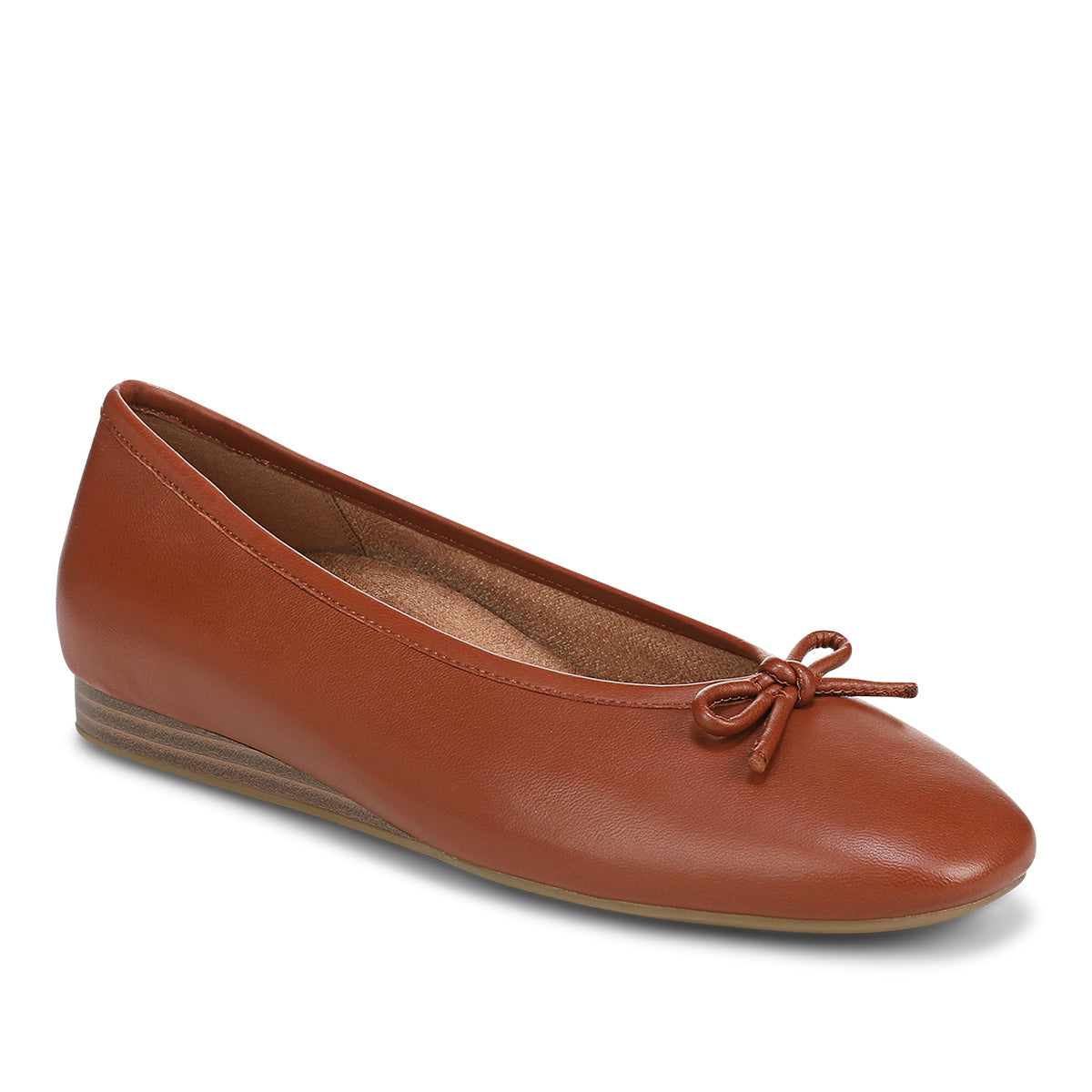 EQUESTRIAN TAN